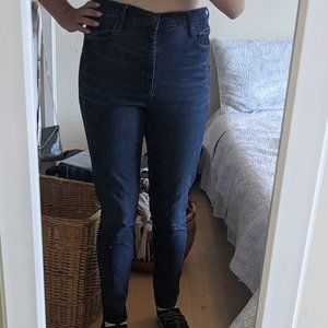 Gap 1969 TrueSkinny super high rise size 31L